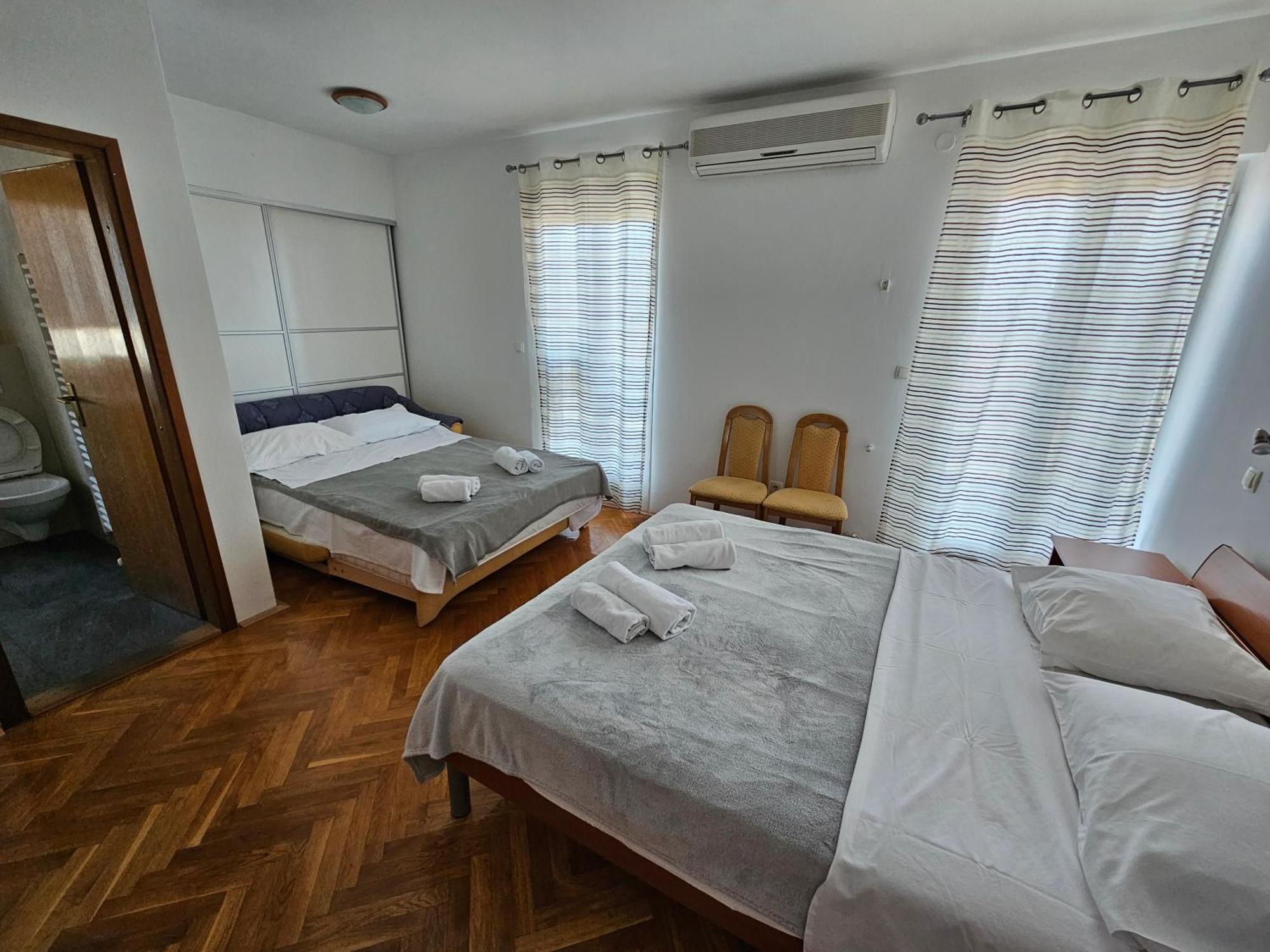 Guest House Mamut Kaštela Exterior foto