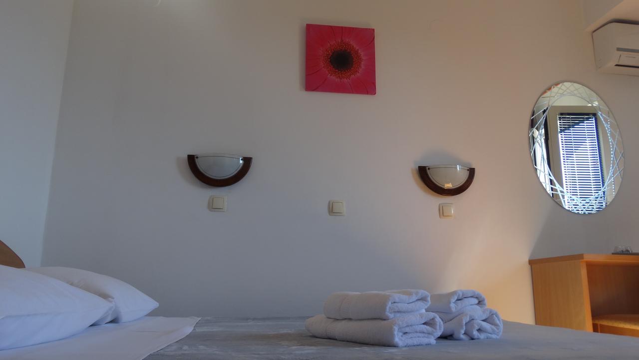 Guest House Mamut Kaštela Exterior foto